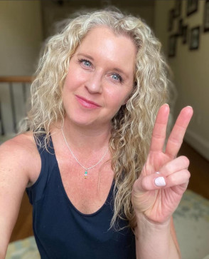 Lovely Girl, 39, United States