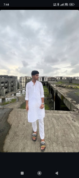 Hero Hero, 19, India