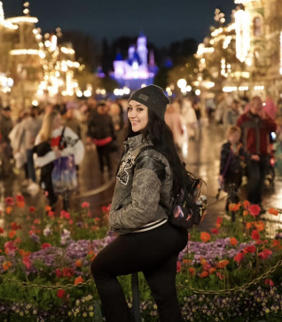 Janet, 28, United States