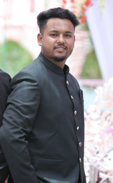 Abhi, 25, India