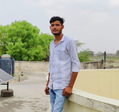 Royal Rathour, 18, India