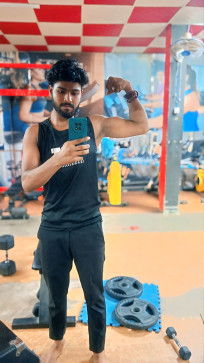 Nikhil, 19, India