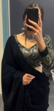 Riya Prajapati, 18, India