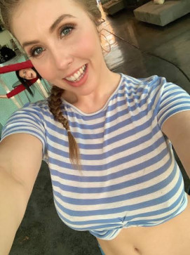 Lena, 29, United States
