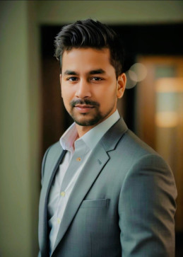 VIKASH SINGH, 25, India