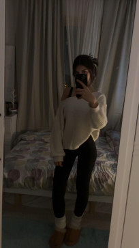 Lena, 19, Egypt