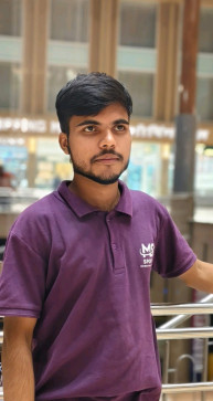 Akeel, 20, India