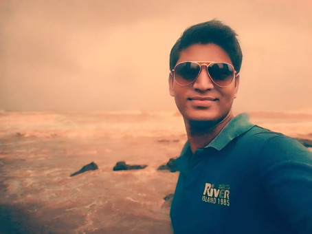 Akash, 32, India