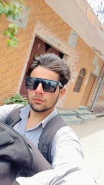 Faizan Khan, 18, India