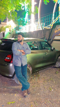 King, 21, India