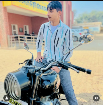 Aashish, 23, India