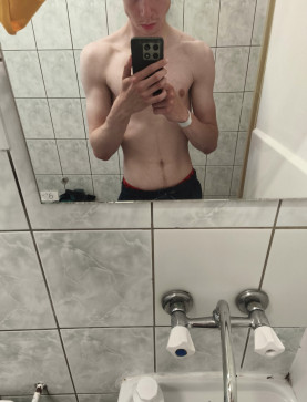 Your Eden, 19, Poland
