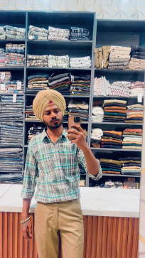 Omi, 23, India