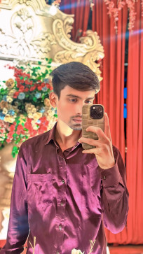 Kartik Shende, 18, India