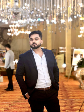 Super Trending, 31, India