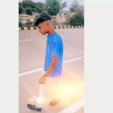 Shivam Sahani, 19, India