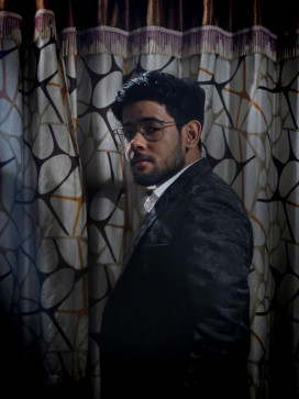 MONOJIT BANIK CHOWDH, 21, India