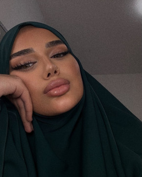 Mariyam, 25, France