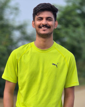 Rishi Pathak, 18, India