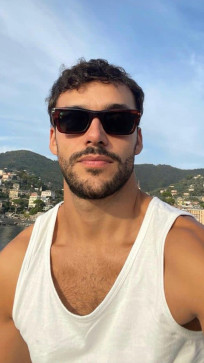 Chris, 37, United Kingdom