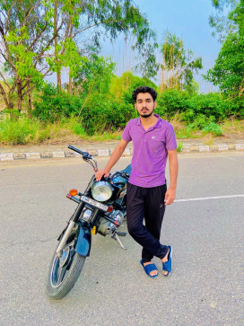 Yash, 20, India