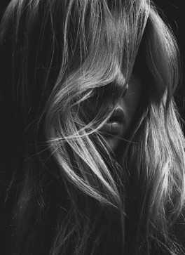 Chloeclone, 32, United Kingdom