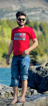 Taran, 21, Canada