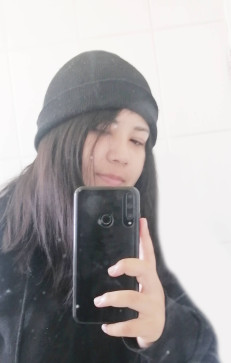 Aaaz, 18, Chile