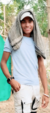 Dharmendra, 20, India