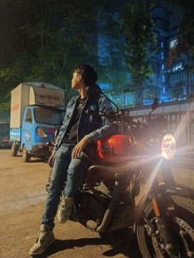 Anas Shaikh, 19, India