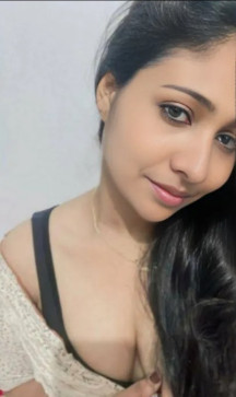 Navya, 25, India