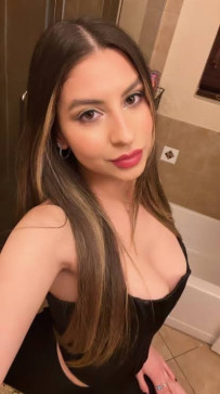 Michelle, 25, United States
