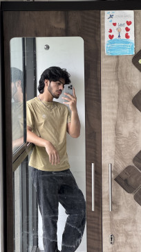 Dhruv Thakur, 20, India