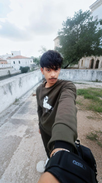 It039s Jonsi, 19, India