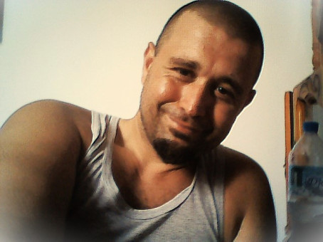 Ahmed, 38, Algeria