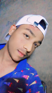 Aman Foji, 18, India