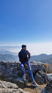Kartik Saini, 21, India