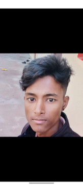 Vikki, 20, India