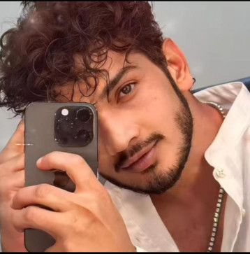 Aryan, 22, India