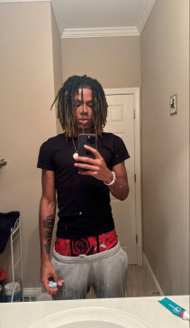 Dee, 25, United States