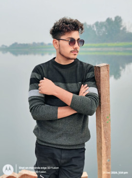 Himanshu, 18, India
