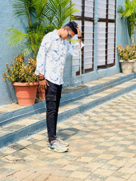 Aashu, 20, India