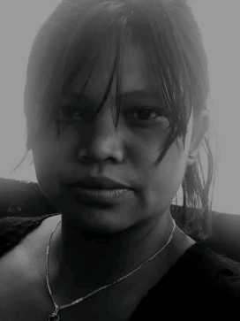 Hanitra, 40, Madagascar