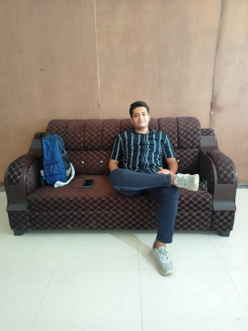 Ayush Pandey, 19, India