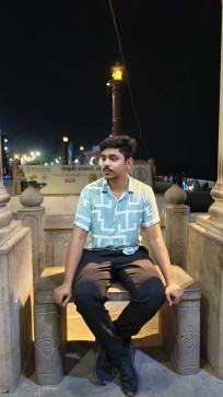 Tanishq Gupta, 21, India
