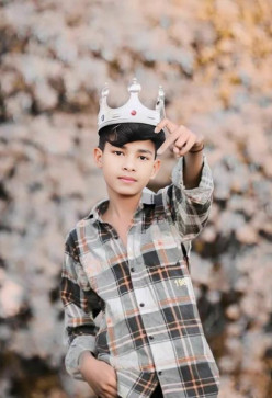 Sevak Kumar, 18, India
