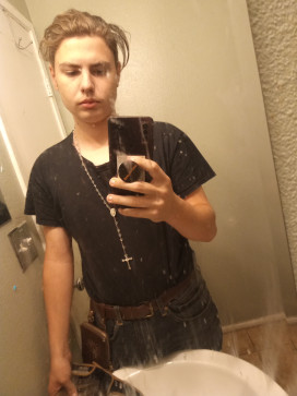 James, 18, United States