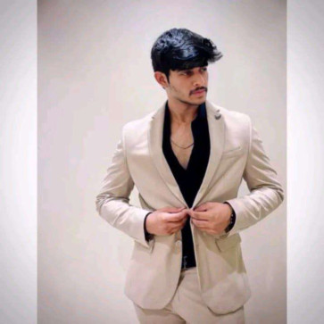 Monster Sultan, 21, India