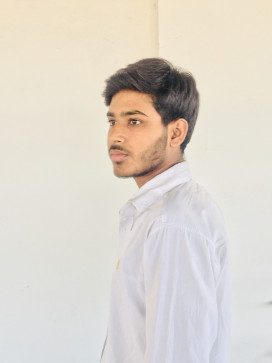 Emmanuel, 19, India