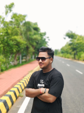Sanu, 20, India